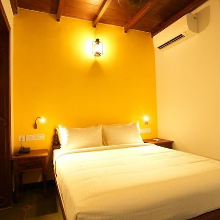 Hotel The Sunset Bay Fort Kochi Exteriér fotografie